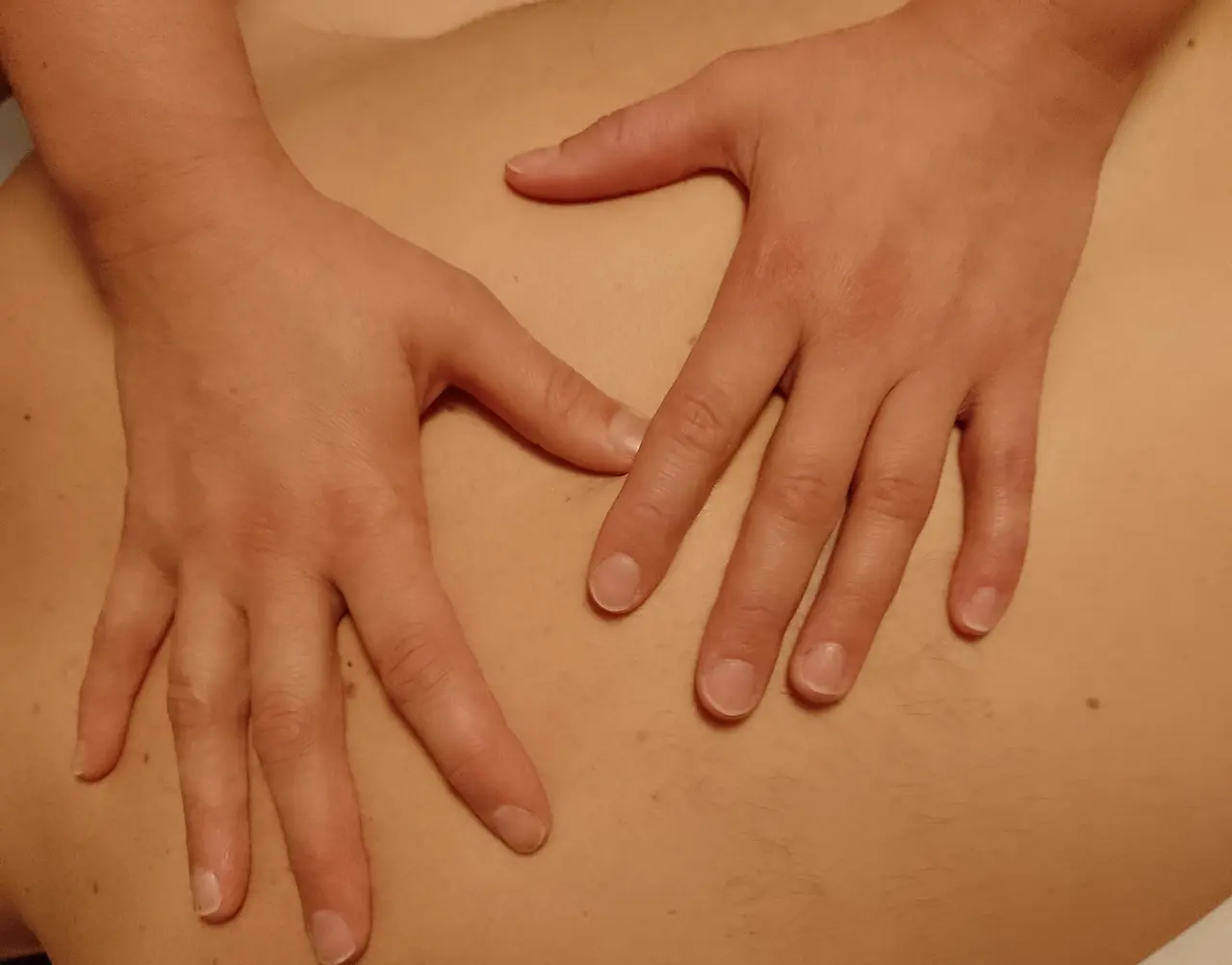 Massage mit doterra Öle2